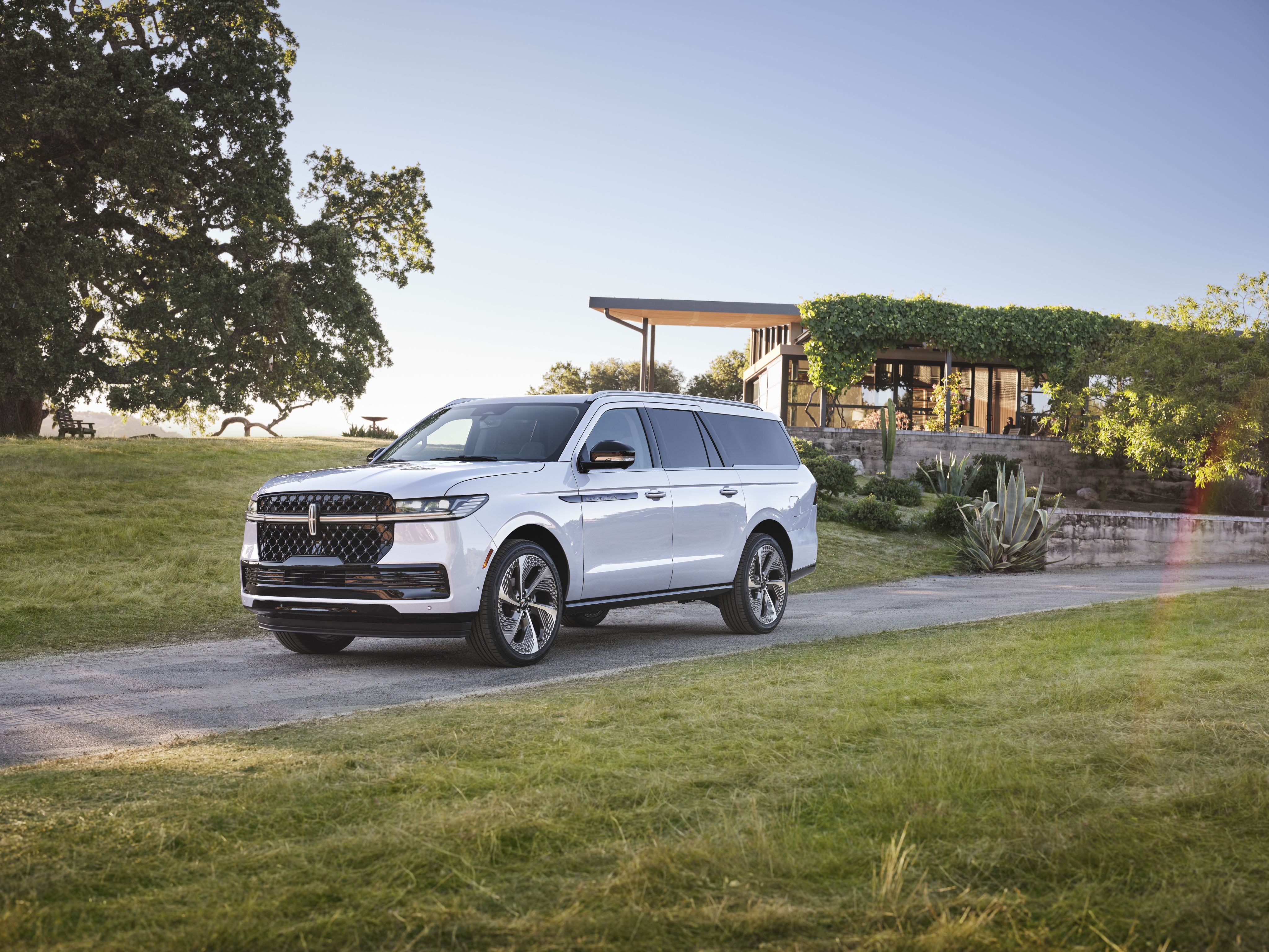 2025 Lincoln Navigator