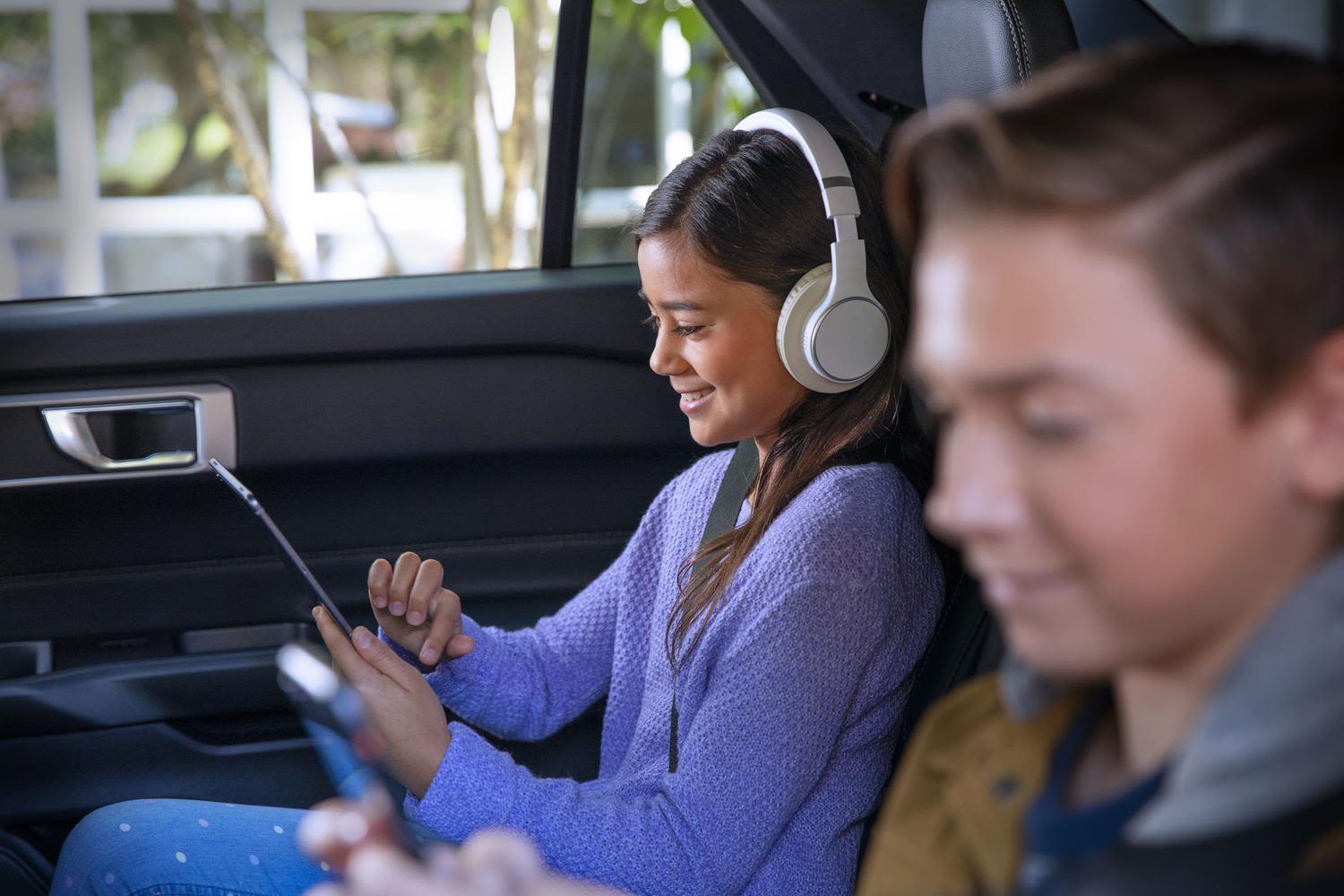 Conectividad inalámbrica 5G disponible con Ford o Lincoln Digital Experience